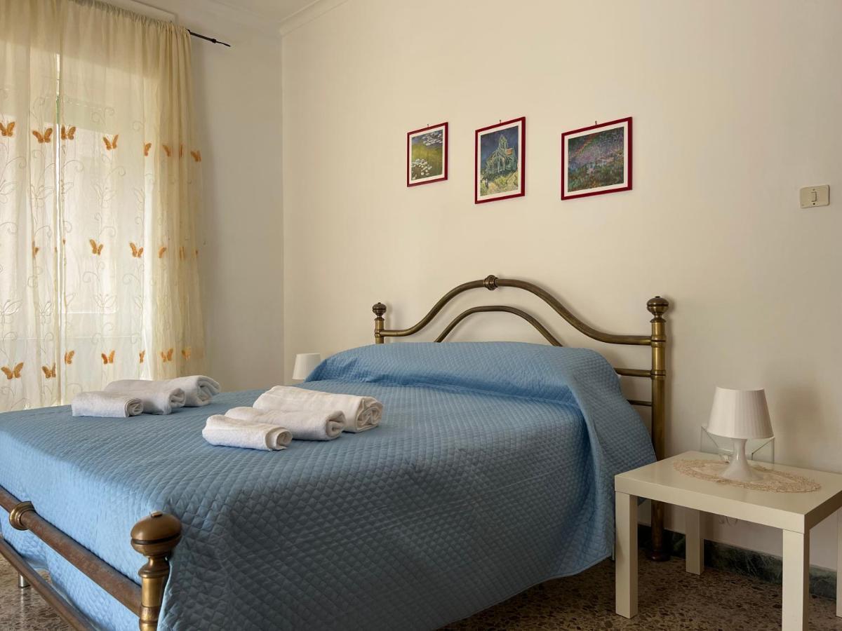 Appartamento Amelia A Mare Paola Esterno foto