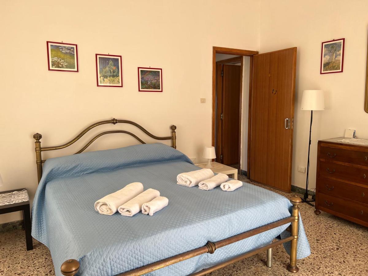 Appartamento Amelia A Mare Paola Esterno foto